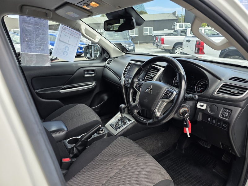 2022 Mitsubishi Triton