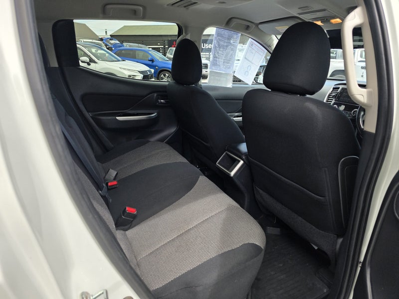 2022 Mitsubishi Triton