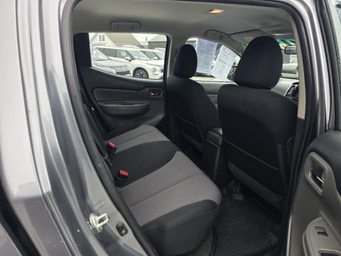 2018 Mitsubishi Triton - Thumbnail