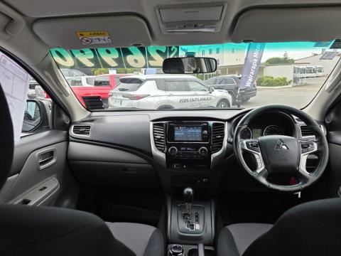 2018 Mitsubishi Triton - Thumbnail