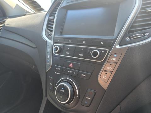 2018 Hyundai Santa Fe - Thumbnail