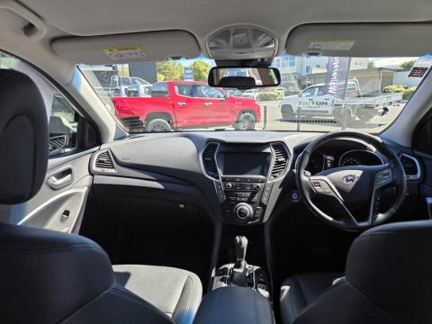 2018 Hyundai Santa Fe - Thumbnail