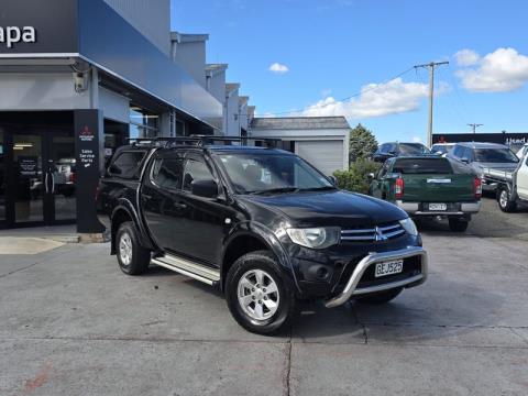 2012 Mitsubishi Triton