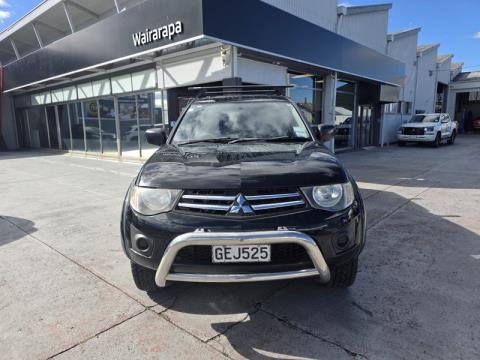 2012 Mitsubishi Triton - Thumbnail