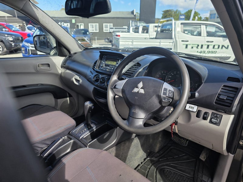2012 Mitsubishi Triton