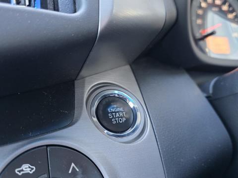 2006 Toyota RAV4 - Thumbnail