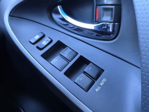 2006 Toyota RAV4 - Thumbnail