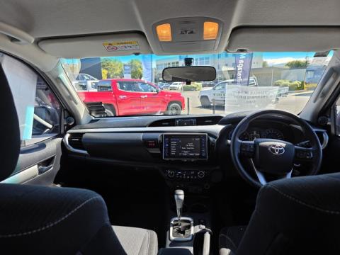 2016 Toyota Hilux - Thumbnail