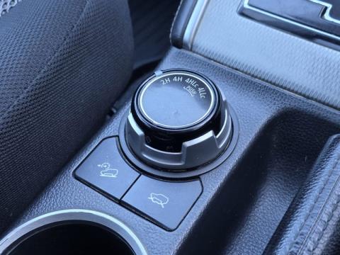 2022 Mitsubishi Triton - Thumbnail