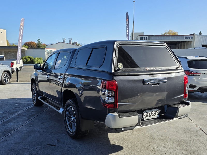 2022 Mitsubishi Triton