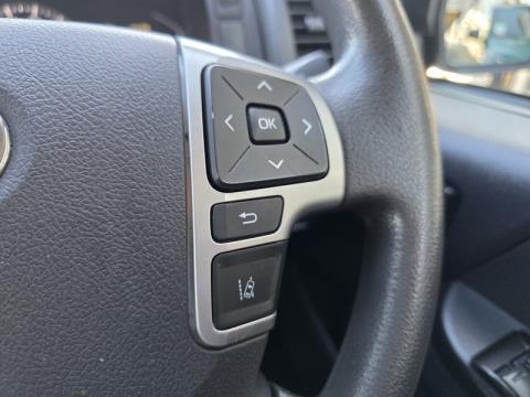 2020 Toyota Hiace - Thumbnail