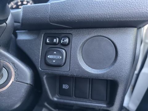 2020 Toyota Hiace - Thumbnail
