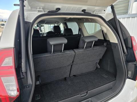 2025 Mitsubishi Pajero Sport - Thumbnail