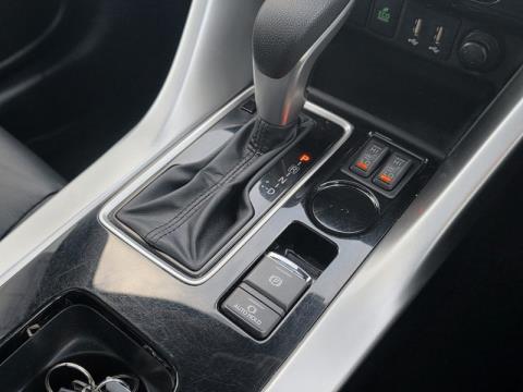 2021 Mitsubishi Eclipse Cross - Thumbnail