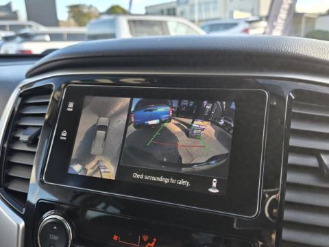 2022 Mitsubishi Triton - Thumbnail