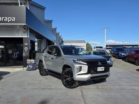 2022 Mitsubishi Triton - Thumbnail