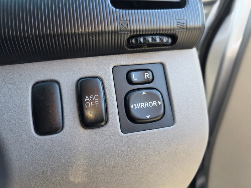 2010 Mitsubishi Triton