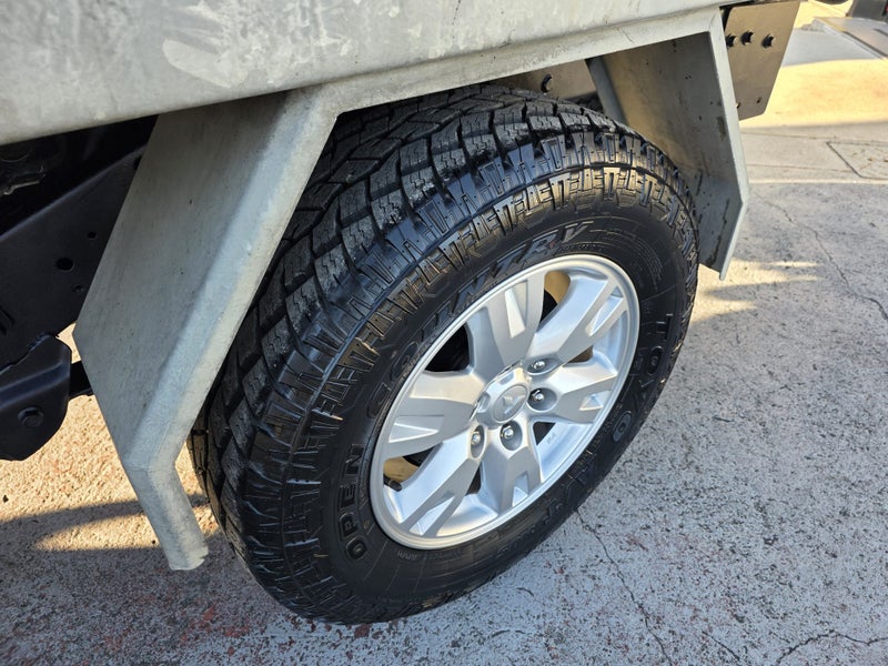 2010 Mitsubishi Triton
