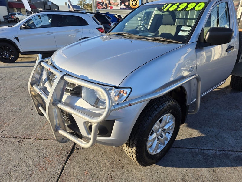2010 Mitsubishi Triton