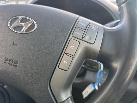 2021 Hyundai iMax - Thumbnail