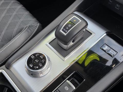 2022 Mitsubishi Outlander - Thumbnail
