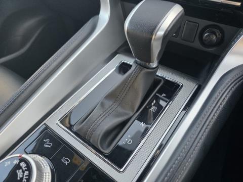 2024 Mitsubishi Pajero Sport - Thumbnail