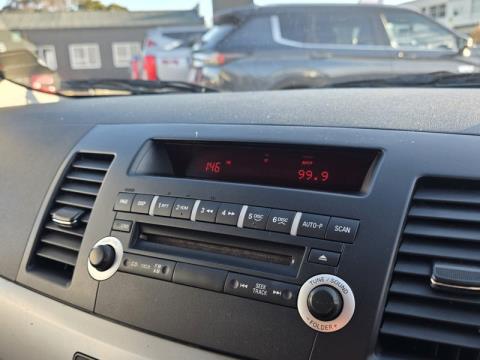 2011 Mitsubishi Lancer - Thumbnail
