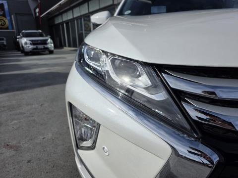 2019 Mitsubishi Eclipse Cross - Thumbnail