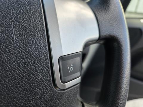 2020 Toyota Hiace - Thumbnail