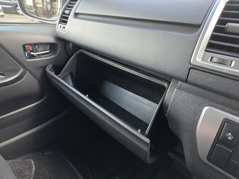 2020 Toyota Hiace