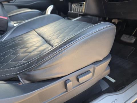 2018 Mitsubishi Outlander - Thumbnail