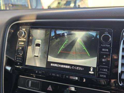 2018 Mitsubishi Outlander - Thumbnail