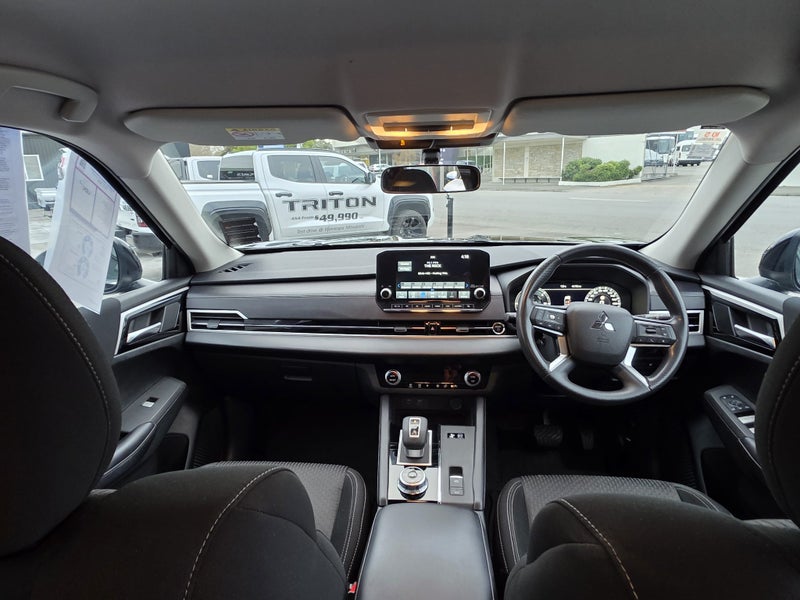 2022 Mitsubishi Outlander