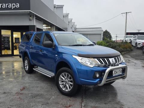 2015 Mitsubishi Triton