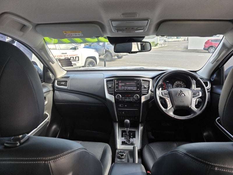 2022 Mitsubishi Triton
