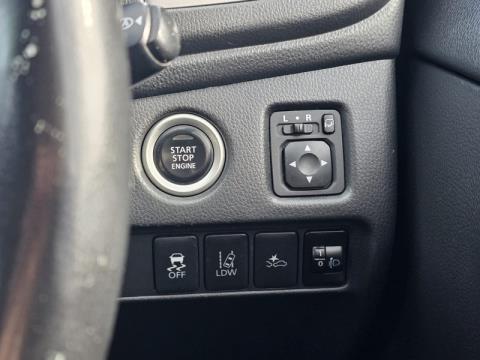 2022 Mitsubishi Triton - Thumbnail