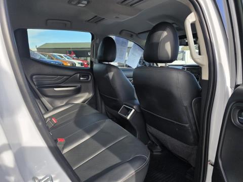 2022 Mitsubishi Triton - Thumbnail