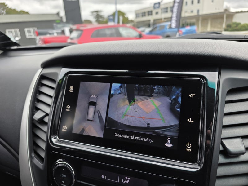 2015 Mitsubishi Pajero Sport