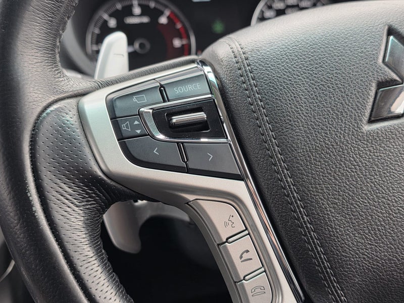 2015 Mitsubishi Pajero Sport