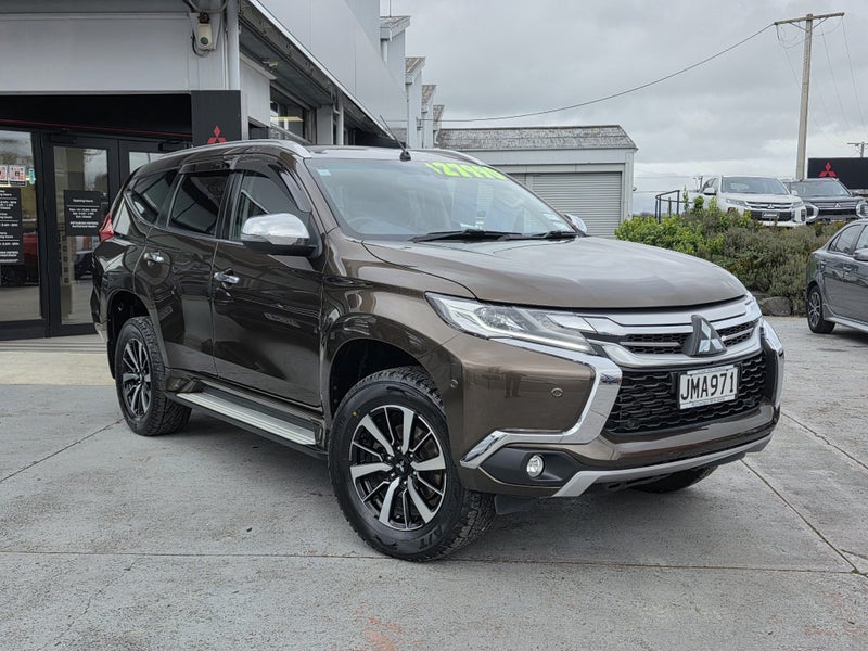 2015 Mitsubishi Pajero Sport