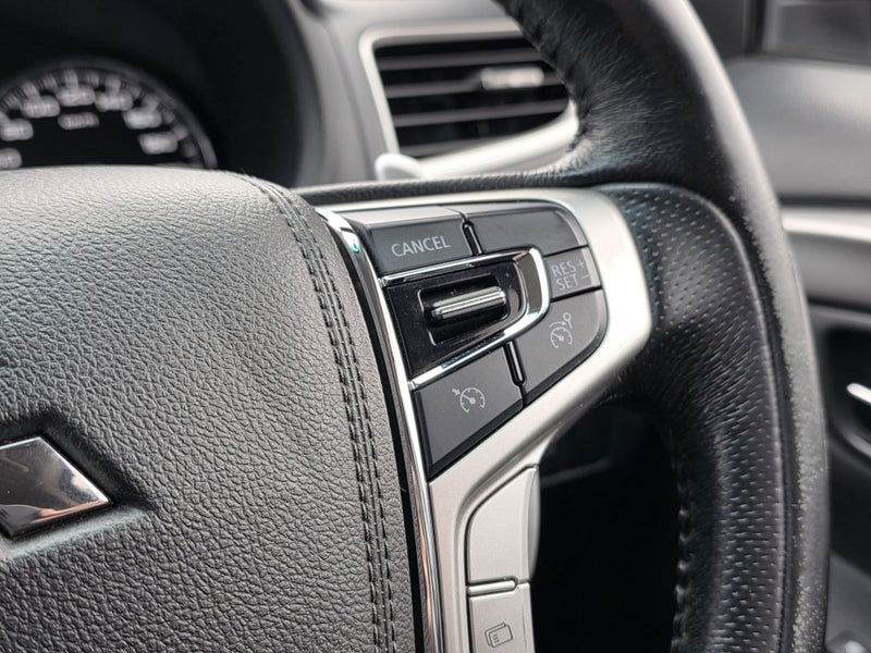 2015 Mitsubishi Pajero Sport