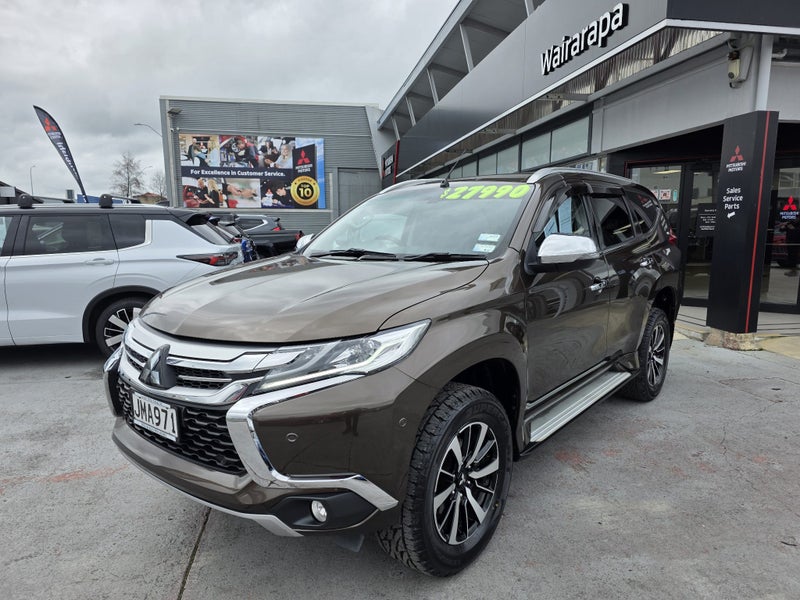 2015 Mitsubishi Pajero Sport