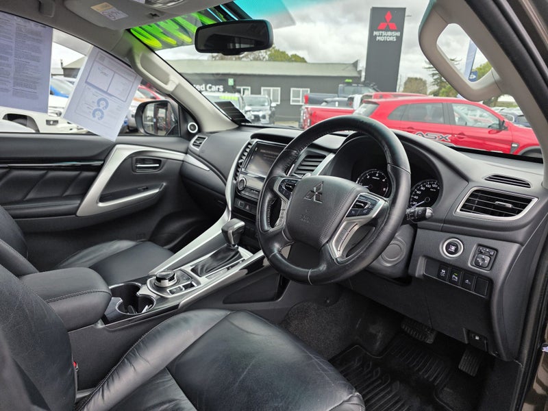 2015 Mitsubishi Pajero Sport