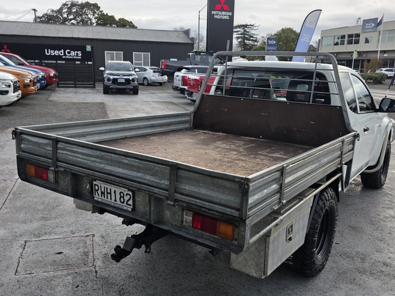 2020 Mitsubishi Triton