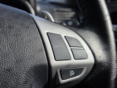2016 Mitsubishi Lancer - Thumbnail