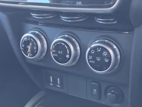 2024 Mitsubishi ASX - Thumbnail