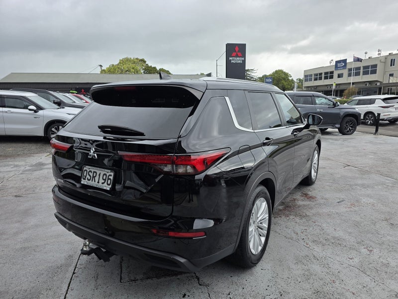 2024 Mitsubishi Outlander