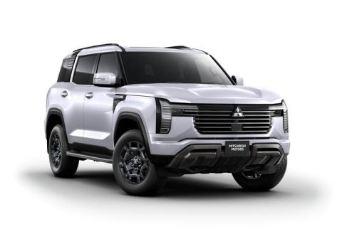 2027 Mitsubishi Pajero - Thumbnail