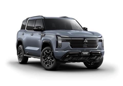 2027 Mitsubishi Pajero