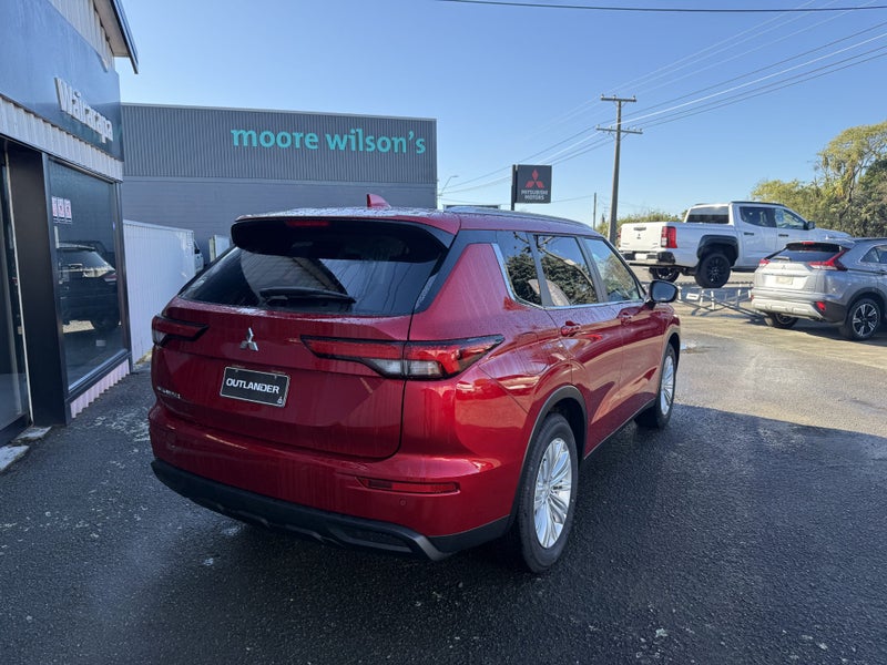 2025 Mitsubishi Outlander